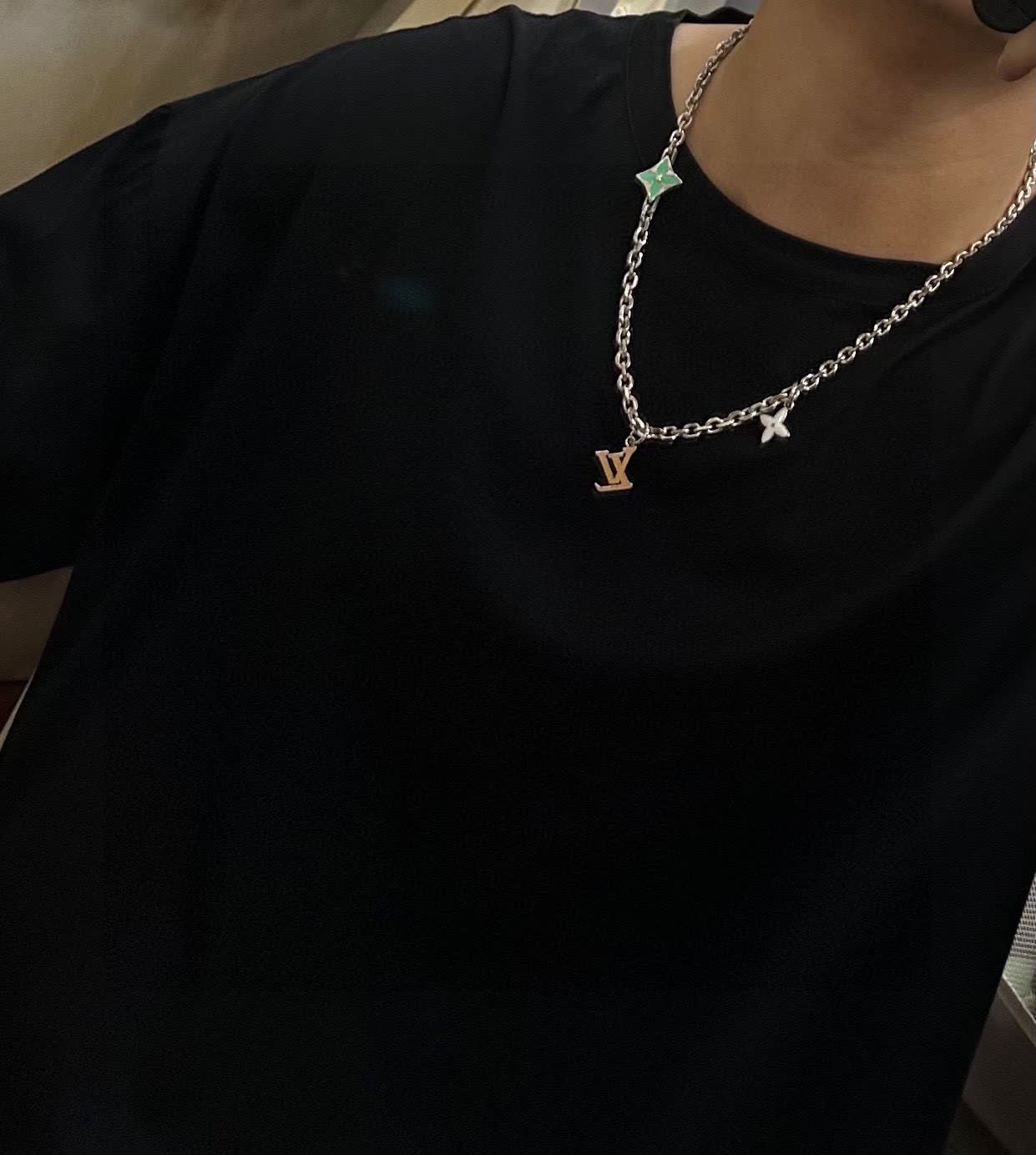 Louis Vuitton Silver Chain Necklace with Star and Letter 'N' Design